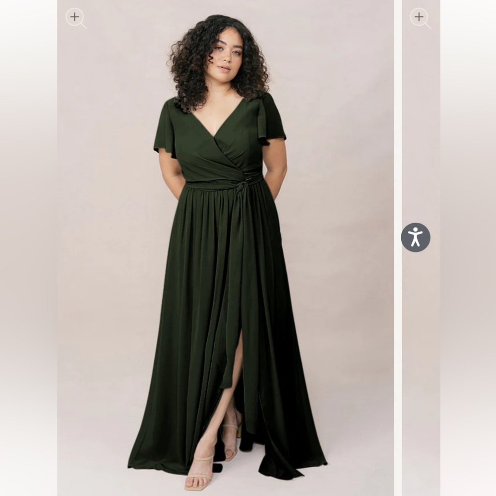 Revelry Harper Chiffon Faux Wrap Maxi Bridesmaid Dress 💚  size 16